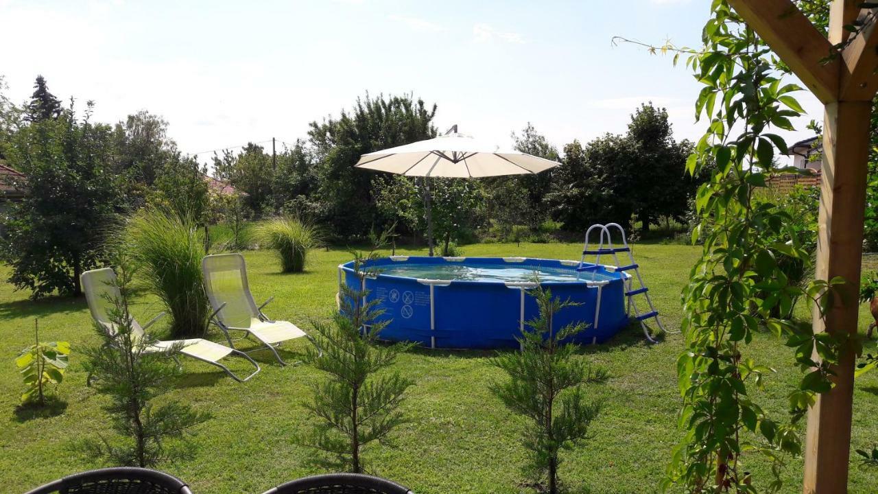 Gabi Apartman Gyenesdiás Exterior foto